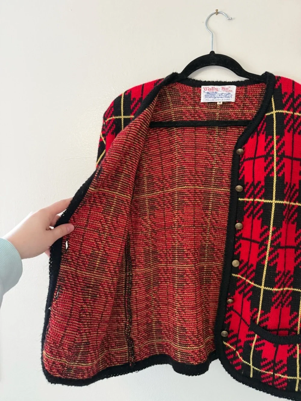 Vintage Tally Ho Red Plaid Knit Jacket with Black Trim 1980s Womens Medium - Picture 5 of 14